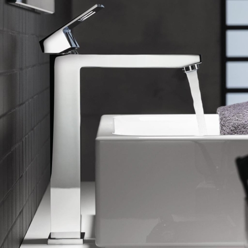 Grohe Eurocube Tek Kumandalı Lavabo Bataryası XL- Boyut - 23406000 - 2